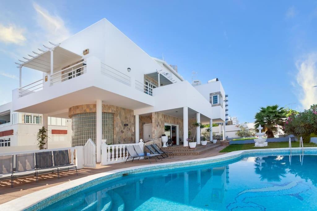 Villa Marlenghi With Private Pool San Bartolomé Eksteriør bilde